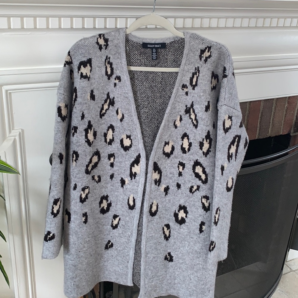 Ellen Tracy Gray Long Sleeve Leopard Print Open Front Cardigan Size L